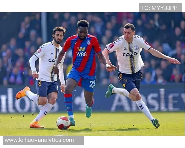 英超惊现冷门波尔图狂胜多特蒙德6比2神奇扑救引发全场狂欢