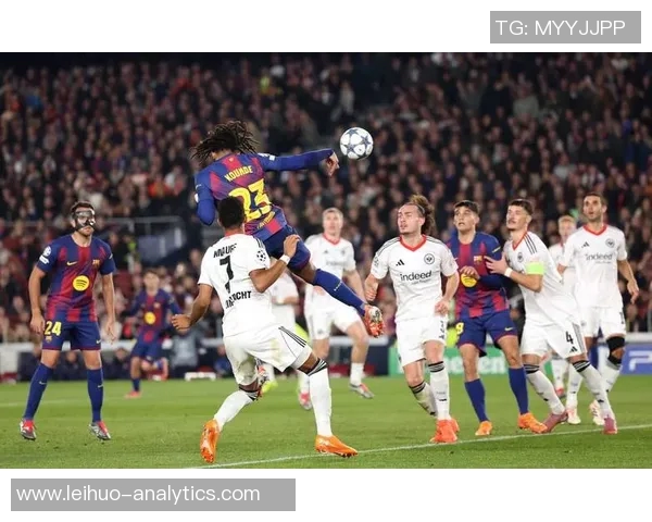 欧冠激战:巴萨3-0战胜尤文图斯帽子戏法点燃全场激情