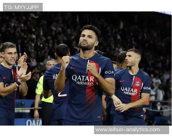 巴黎圣日耳曼强势击败AC米兰晋级世界杯点球大战精彩瞬间回顾